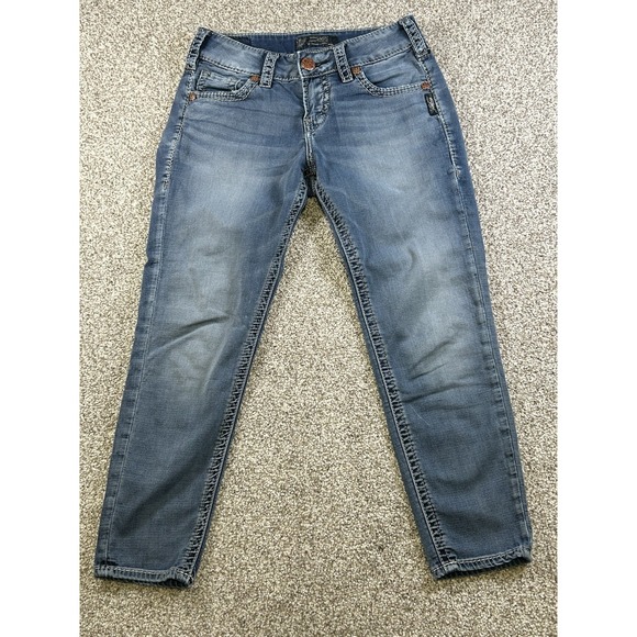 Silver Jeans Suki Capri Pockets Distressed Light Blue Size W26 L24 Womens - Picture 2 of 12
